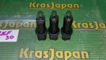 Фото запчасти патрон лампы Toyota Celsior 2001 контрактная запчасть Запчасть патрон лампы Toyota Celsior 2001