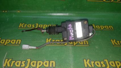 Замок багажника Mazda Demio 2000