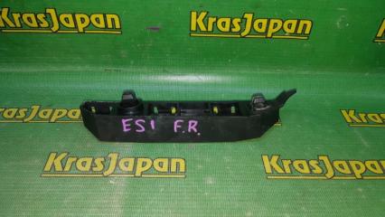 Клипса бампера передняя правая Honda Civic Ferio 2003