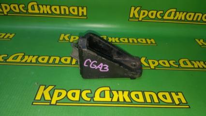 Фото запчасти кронштейн генератора Nissan Cube 1999 контрактная запчасть Запчасть кронштейн генератора Nissan Cube 1999