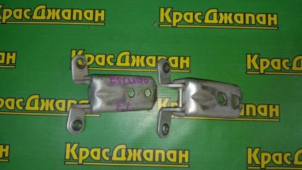 Запчасть петля двери передняя левая Suzuki Grand Vitara 2003