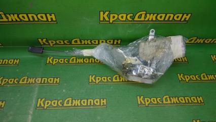 Замок дверной передний правый Vitz 2002 SCP10 1SZ-FE
