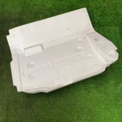 Обшивка пола правая передняя SUZUKI ESCUDO TD54W TD94W TDA4W TDB4W J20A H27A J24B N32A 75621-65J10 2 ракурс