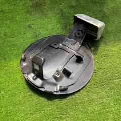 Лючок бензобака SUZUKI ESCUDO TA74W TD54W TD94W TDA4W TDB4W M16A J20A J24B H27A N32A 64320-65J11 5 ракурс