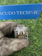 Подсветка обшивки багажника SUZUKI ESCUDO/GRAND VITARA TA74W TD54W TD94W TDA4W TDB4W M16A J20A J24B H27A N32A