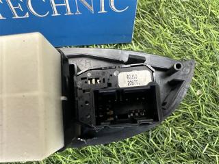 Пульт стеклоподъемника правый передний SUZUKI ESCUDO, GRAND VITARA TD54W TD94W TDA4W TDB4W J20A H27A J24B N32A 83747-65J00-T9T 3 ракурс