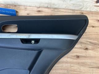 Обшивка дверей правая задняя SUZUKI ESCUDO TDA4W J24B 83730-78K03 3 ракурс