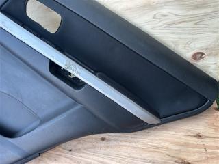 Обшивка дверей правая задняя SUZUKI ESCUDO TDA4W J24B 83730-78K03 3 ракурс