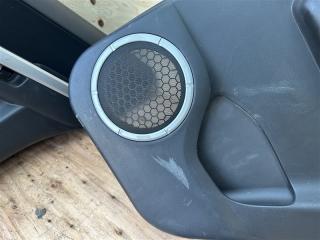 Обшивка дверей правая задняя SUZUKI ESCUDO TDA4W J24B 83730-78K03 4 ракурс
