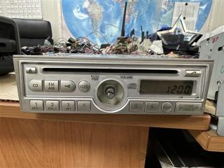 Магнитофон SUZUKI ESCUDO TD54W J20A 39101-72J0X-CYY 2 ракурс Магнитофон SUZUKI ESCUDO TD54W J20A 39101-72J0X-CYY 2 ракурс