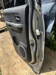 Дверь левая задняя SUZUKI ESCUDO TDA4W J24B 68004-65833-000 4 ракурс Дверь левая задняя SUZUKI ESCUDO TDA4W J24B 68004-65833-000 4 ракурс