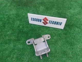 Петля дверная задняя правая SUZUKI ESCUDO 2007