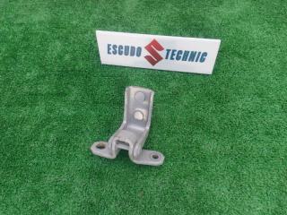 Петля дверная задняя правая SUZUKI ESCUDO 2007