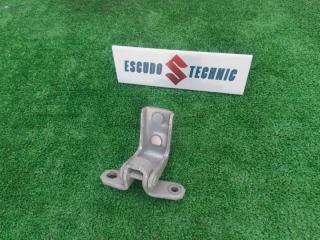 Петля дверная задняя правая SUZUKI ESCUDO 2007