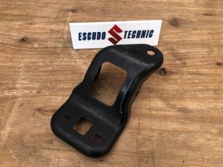 Крепление продольного рычага заднее правое SUZUKI ESCUDO 2009