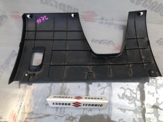 Пластик под руль SUZUKI ESCUDO TD54W J20A 73811-65J00-5PK 2 ракурс