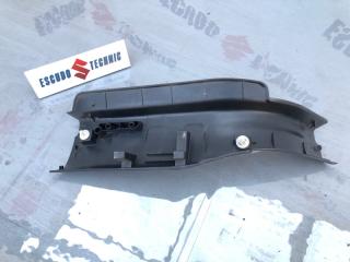 Порожек пластиковый левый задний SUZUKI ESCUDO TD54W J20A 7613065J005PK 2 ракурс