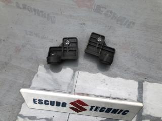 Крепление радиатора SUZUKI ESCUDO TD54W J20A 9539164J0 2 ракурс
