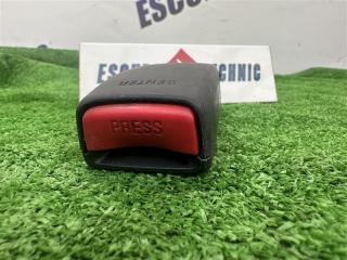 Защелка ремня безопасности SUZUKI ESCUDO 2007 контрактная Защелка ремня безопасности SUZUKI ESCUDO 2007