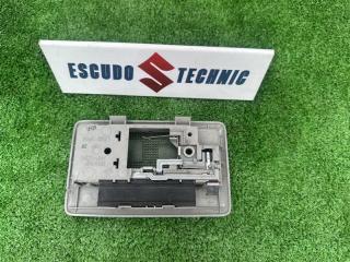 Светильник салона SUZUKI ESCUDO TDA4W J24B 36210-58J00-6GS 2 ракурс