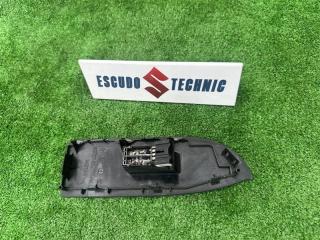 Пульт стеклоподъемника левый задний SUZUKI ESCUDO TD54W J20A 83747-65J00-T9T 2 ракурс