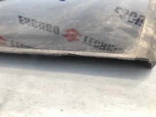Стекло правое заднее SUZUKI ESCUDO TD54W J20A 8456064J10 2 ракурс