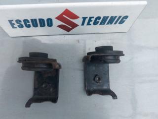 Крепление радиатора SUZUKI ESCUDO TD54W J20A 9539164J0 3 ракурс