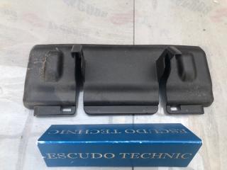 Крышка петли сиденья SUZUKI ESCUDO 2006