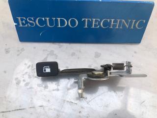 Ручка открывания бензобака SUZUKI ESCUDO 2008 контрактная Ручка открывания бензобака SUZUKI ESCUDO 2008