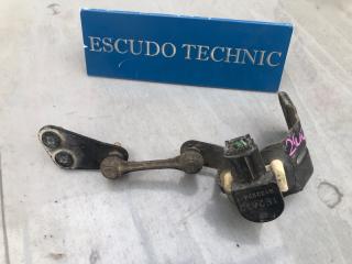 Линк корректора фар задний SUZUKI ESCUDO 2011 контрактная Линк корректора фар задний SUZUKI ESCUDO 2011