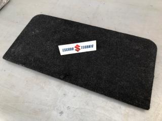 Полка багажника нижняя SUZUKI ESCUDO 2007