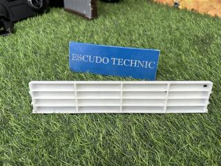 Крышка салонного фильтра SUZUKI ESCUDO 2005