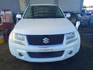 Крыло левое переднее SUZUKI ESCUDO TDB4W N32A 57700-65810-000 4 ракурс Крыло левое переднее SUZUKI ESCUDO TDB4W N32A 57700-65810-000 4 ракурс