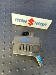 Блок реле SUZUKI ESCUDO 2006