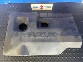 Крышка двигателя декоративная SUZUKI ESCUDO 2005