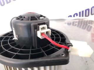 Мотор печки SUZUKI ESCUDO TD94W H27A 74150-76K00-000 2 ракурс