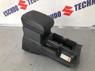 Подлокотник SUZUKI ESCUDO 2010