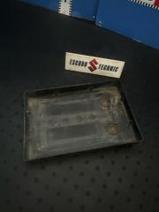 Крепление аккумулятора SUZUKI ESCUDO TD54W J20A 7255065J00 2 ракурс