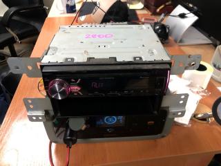 Магнитофон SUZUKI ESCUDO 2006