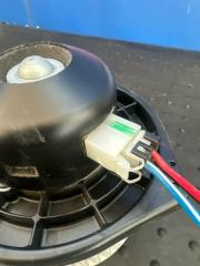 Мотор печки SUZUKI ESCUDO TD54W J20A 29521-66J00-000 2 ракурс