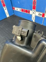 Корпус воздушного фильтра SUZUKI ESCUDO TDA4W J24B 13700-78K00 2 ракурс Корпус воздушного фильтра SUZUKI ESCUDO TDA4W J24B 13700-78K00 2 ракурс