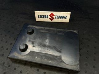Крепление аккумулятора SUZUKI ESCUDO TDA4W J24B 7255065J00 2 ракурс