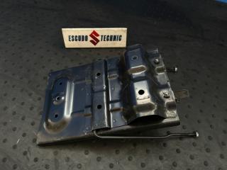 Крепление аккумулятора SUZUKI ESCUDO TDA4W J24B 7255065J00 2 ракурс
