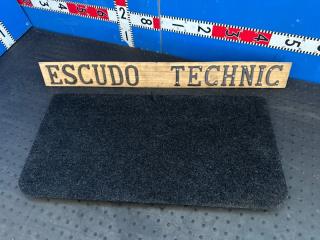 Полка багажника нижняя SUZUKI ESCUDO 2014