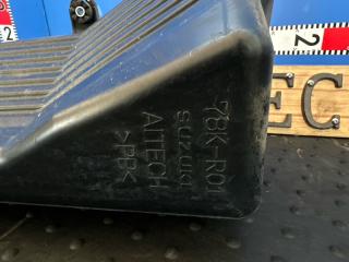 Влагоотделитель SUZUKI ESCUDO TDA4W J24B 13761-78K00-000 2 ракурс