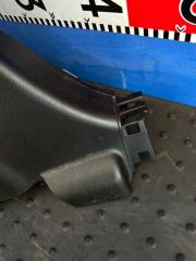 Обшивка стойки кузова левая SUZUKI ESCUDO YE21S M16A 7621279J00 2 ракурс Обшивка стойки кузова левая SUZUKI ESCUDO YE21S M16A 7621279J00 2 ракурс