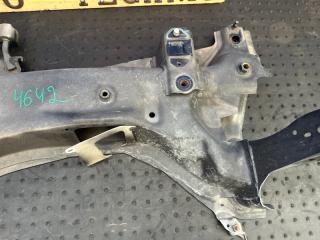 Балка подвески передняя SUZUKI ESCUDO YE21S M16A 4581061M01 4 ракурс