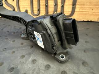 Педаль газа SUZUKI ESCUDO YE21S M16A 4940068L01 2 ракурс Педаль газа SUZUKI ESCUDO YE21S M16A 4940068L01 2 ракурс