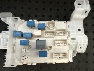 Блок предохранителей SUZUKI ESCUDO YE21S M16A 3671754P00 2 ракурс Блок предохранителей SUZUKI ESCUDO YE21S M16A 3671754P00 2 ракурс