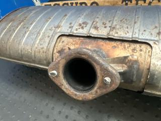 Бочка глушителя SUZUKI ESCUDO TDA4W J24B 1430078K00 2 ракурс